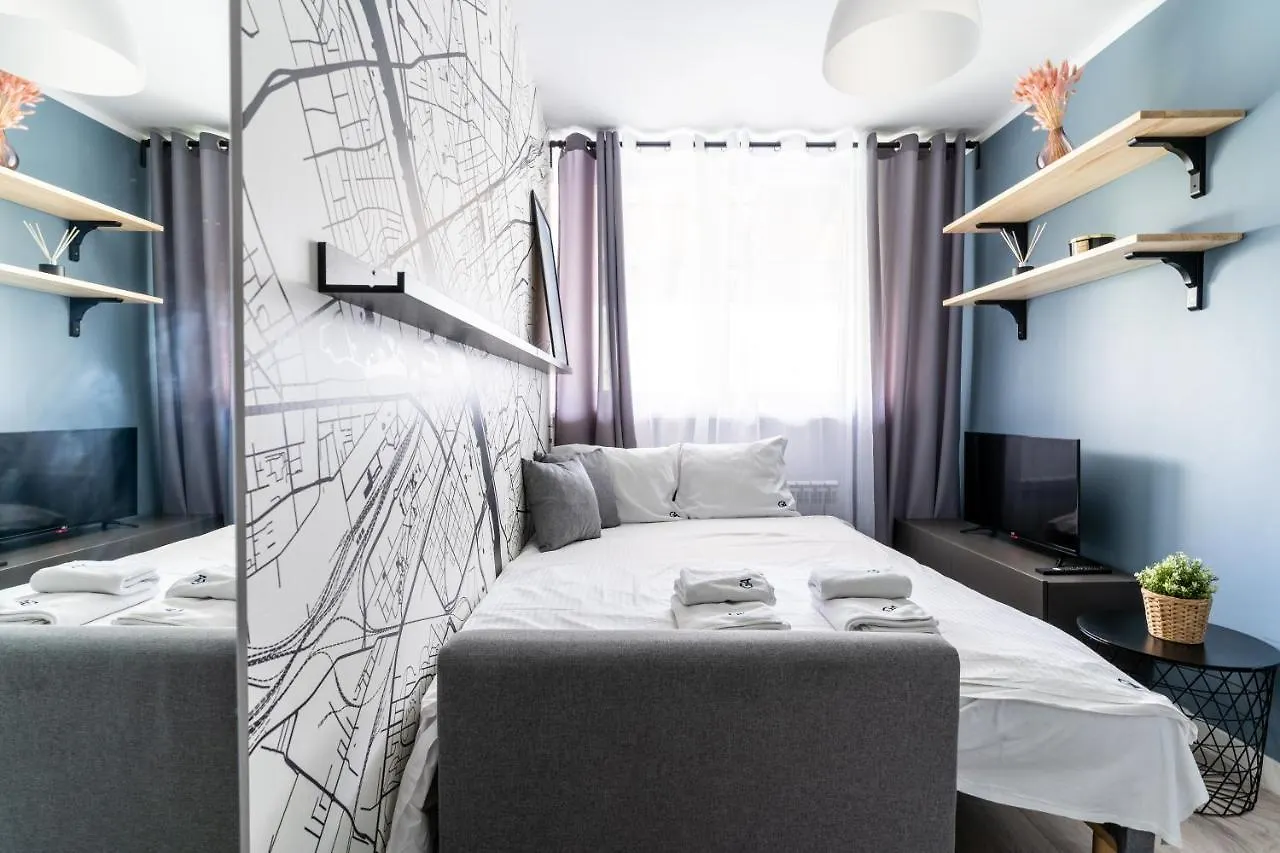 Golden Apartments Warsaw - Brand New And Stylish Apartments - Browary Warszawskie - Ogrodowa 0*,  Poland